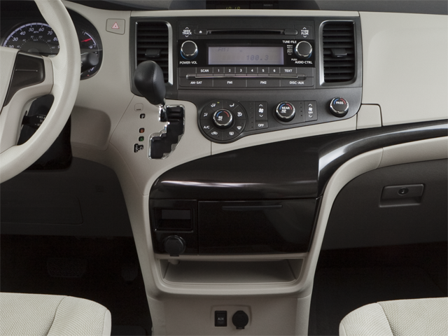 2011 Toyota Sienna LE