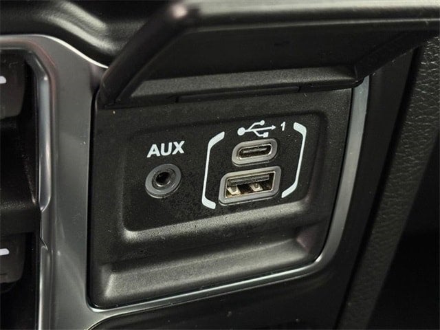 2022 Jeep Wrangler Unlimited Willys