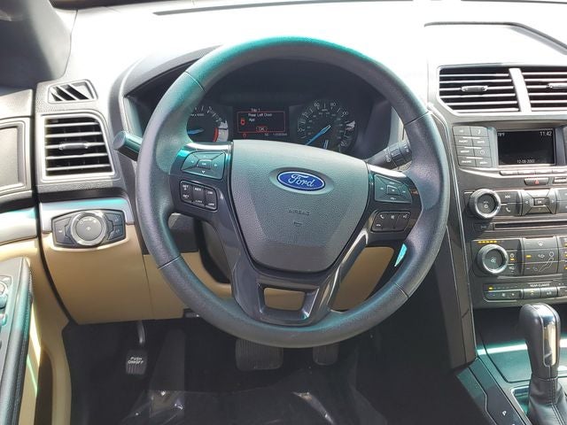 2017 Ford Explorer Base