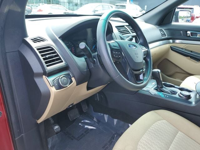 2017 Ford Explorer Base