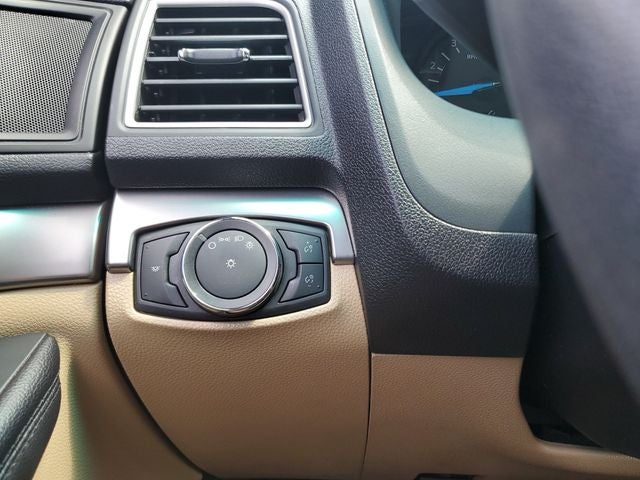 2017 Ford Explorer Base