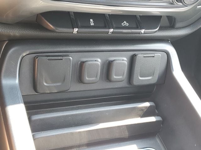 2018 Chevrolet Silverado 1500 LT LT1