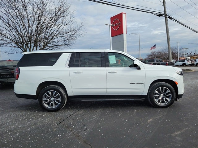 2021 Chevrolet Suburban LT