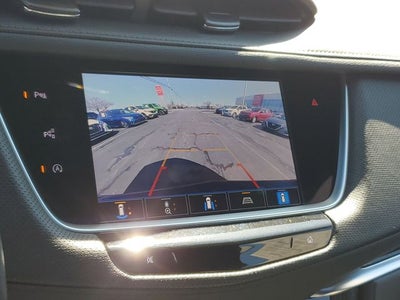 2022 Cadillac XT5 Premium Luxury