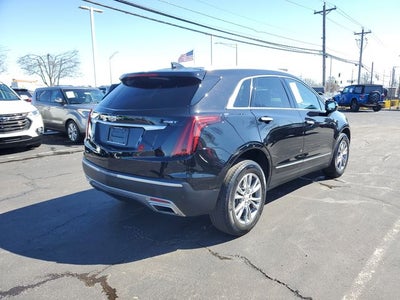 2022 Cadillac XT5 Premium Luxury