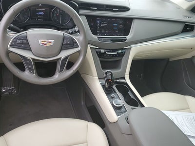 2022 Cadillac XT5 Premium Luxury