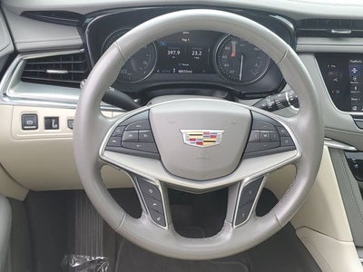 2022 Cadillac XT5 Premium Luxury