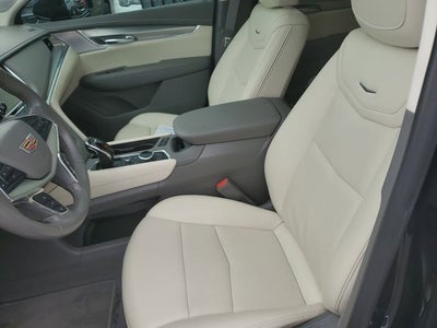 2022 Cadillac XT5 Premium Luxury