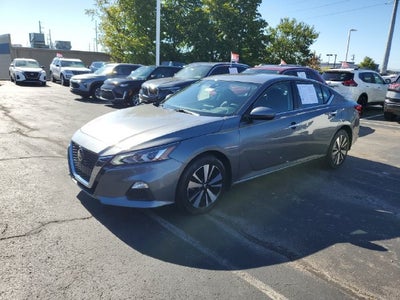 2022 Nissan Altima 2.5 SV