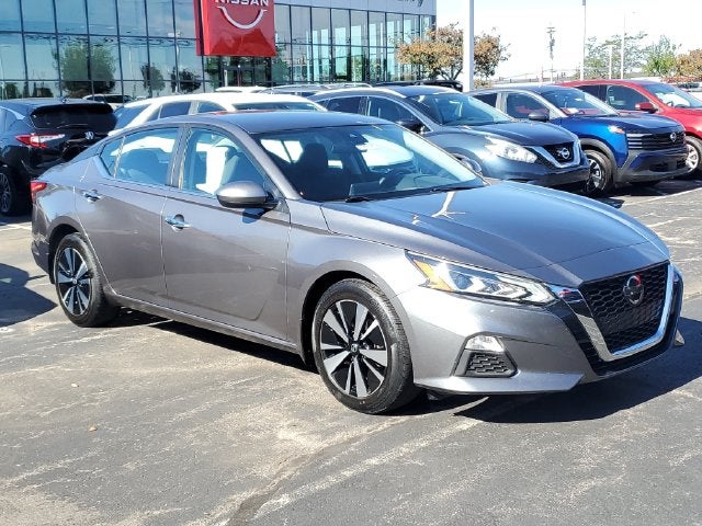 2022 Nissan Altima 2.5 SV