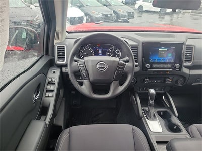 2024 Nissan Frontier SV