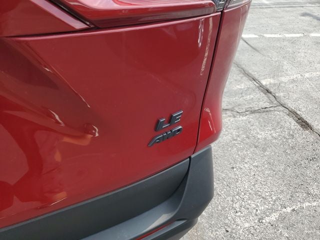 2023 Toyota RAV4 LE