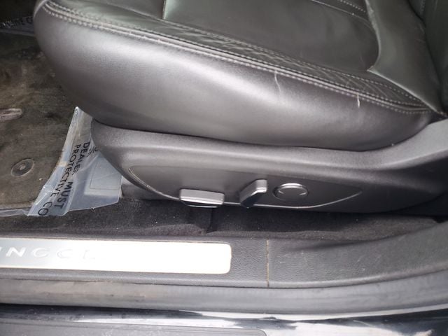 2013 Lincoln MKZ Base