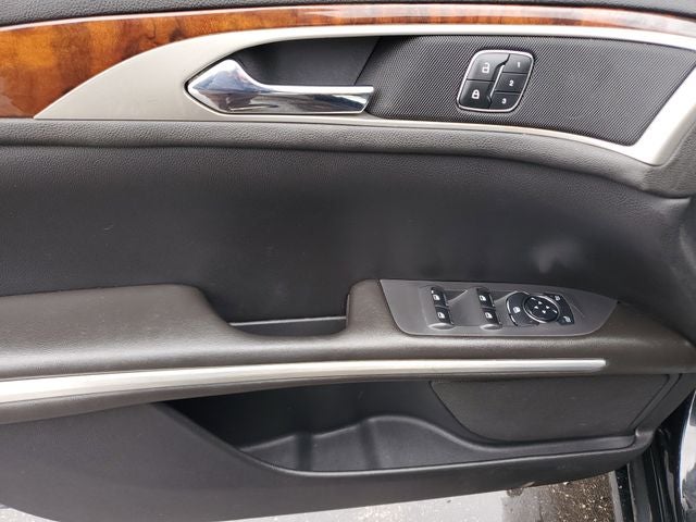 2013 Lincoln MKZ Base