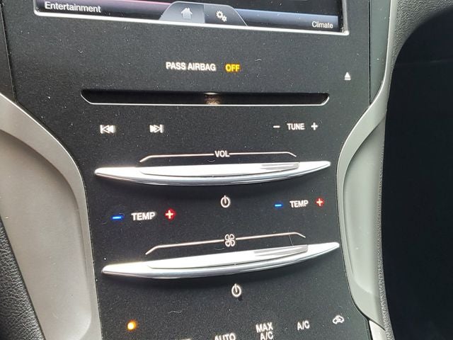 2013 Lincoln MKZ Base