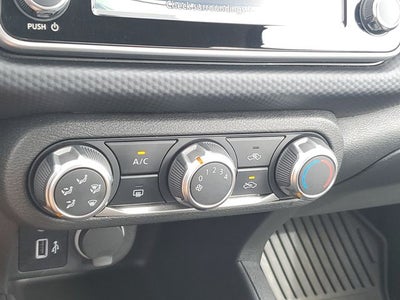 2025 Nissan Kicks Play S