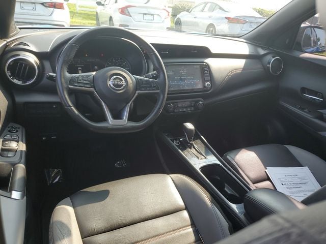 2022 Nissan Kicks SR