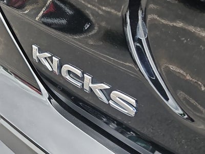 2024 Nissan Kicks SR