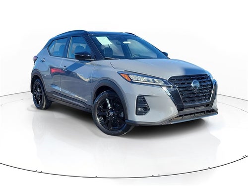 2021 Nissan Kicks SR