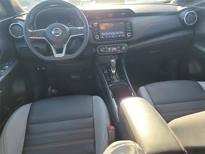 2021 Nissan Kicks SR