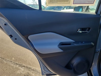 2021 Nissan Kicks SR