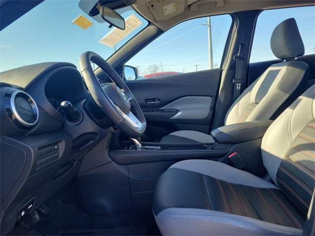 2021 Nissan Kicks SR