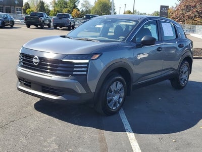 2025 Nissan Kicks S