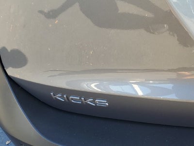 2025 Nissan Kicks S