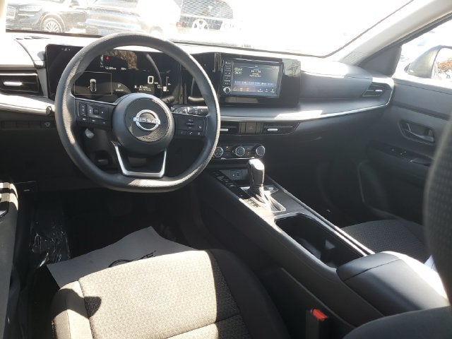 2025 Nissan Kicks S