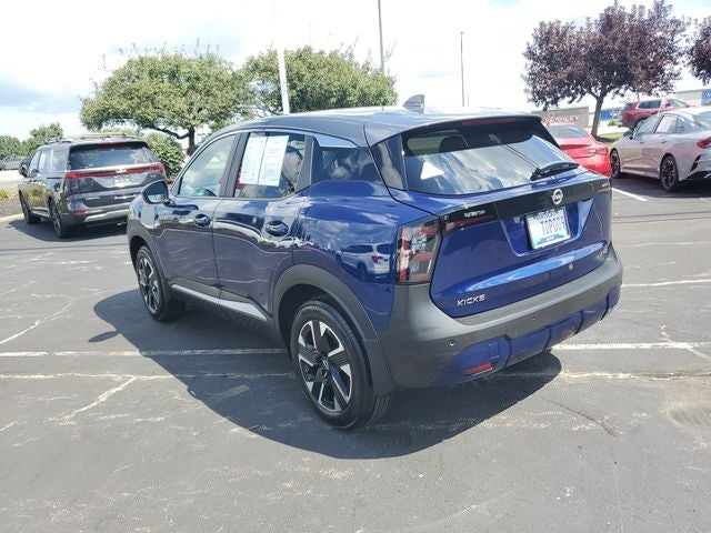 2025 Nissan Kicks SV