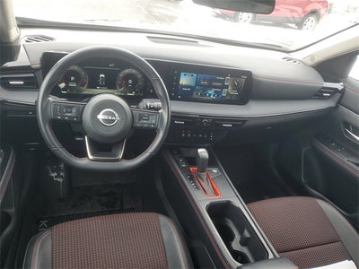 2025 Nissan Kicks SR