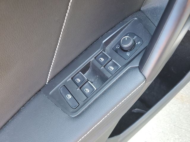 2024 Volkswagen Tiguan 2.0T SEL R-Line