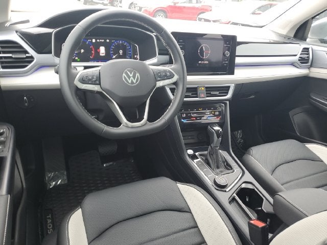 2025 Volkswagen Taos 1.5T SEL