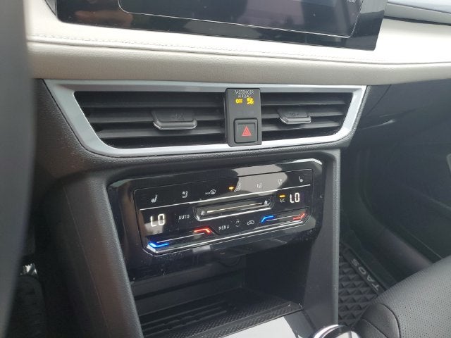 2025 Volkswagen Taos 1.5T SEL