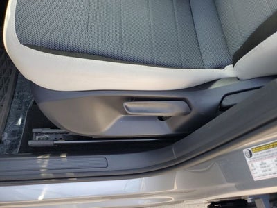 2025 Volkswagen Taos 1.5T S