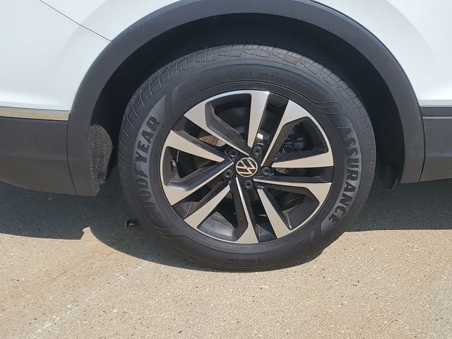 2024 Volkswagen Tiguan 2.0T S