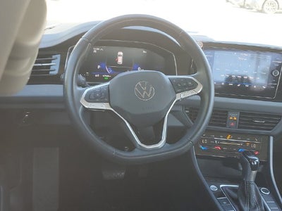 2025 Volkswagen Jetta 1.5T SE