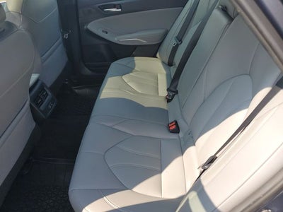2021 Toyota Avalon XLE
