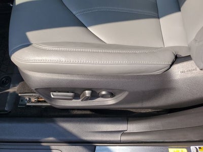 2021 Toyota Avalon XLE
