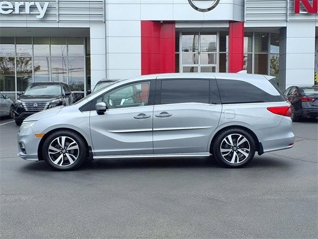 2019 Honda Odyssey Elite