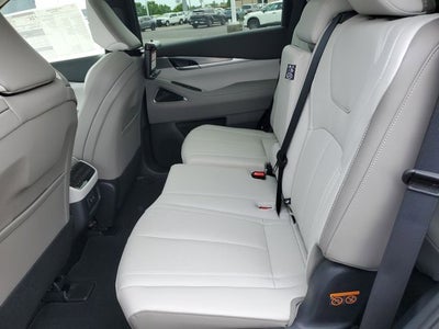2027 INFINITI QX60 LUXE