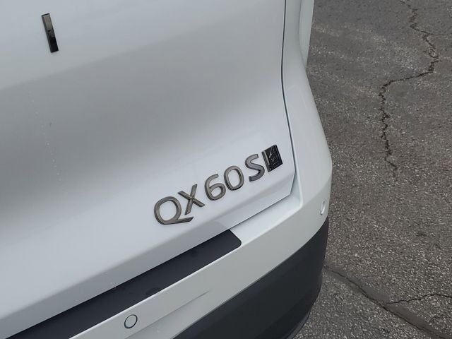 2027 INFINITI QX60 LUXE