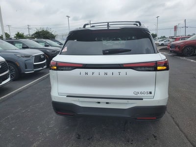 2027 INFINITI QX60 LUXE