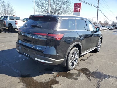 2026 INFINITI QX60 LUXE