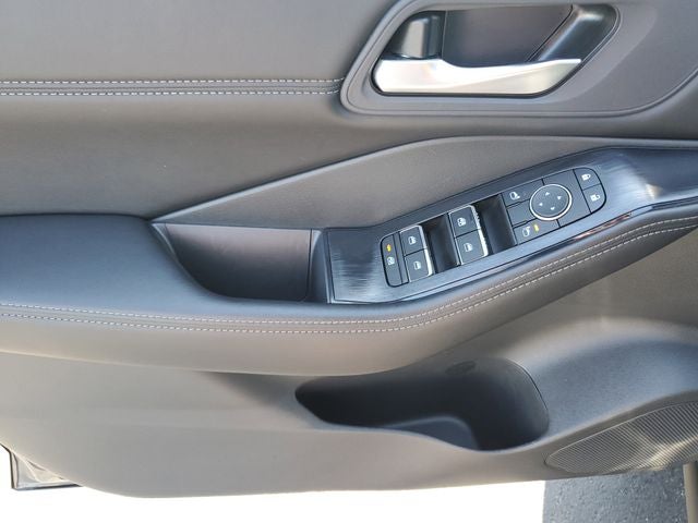 2026 Nissan Rogue SL