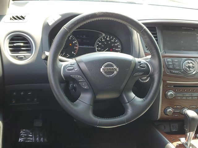 2020 Nissan Pathfinder Platinum