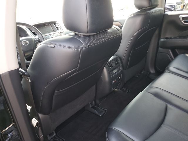 2020 Nissan Pathfinder Platinum