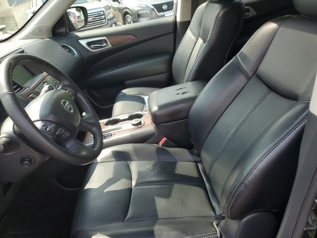 2020 Nissan Pathfinder Platinum