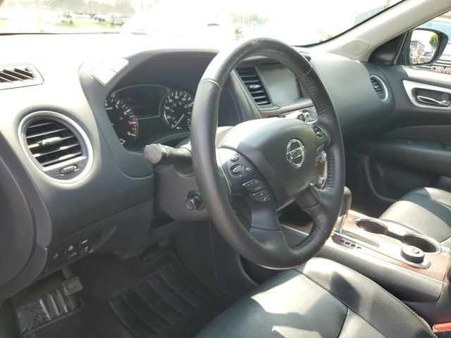 2020 Nissan Pathfinder Platinum