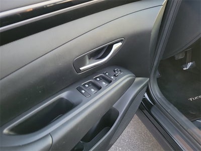 2023 Hyundai Tucson SE